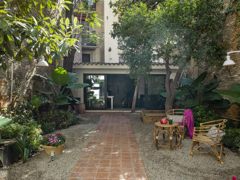 13Carrer Santa Rosa164985