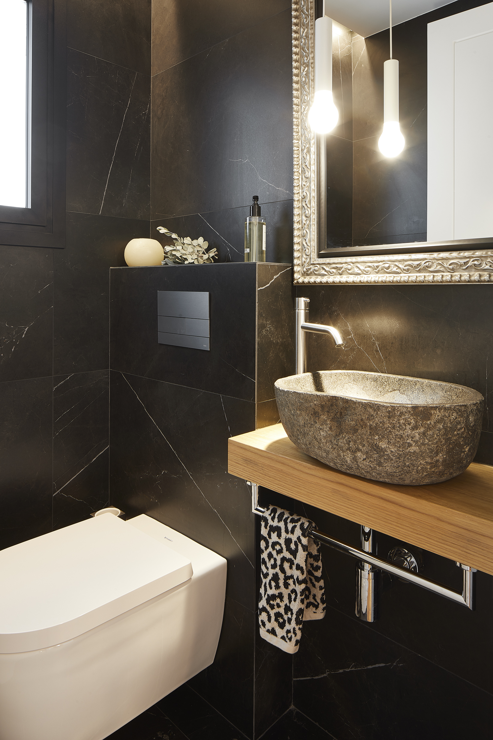 APARTAMENT LBS MNICOLAU 48