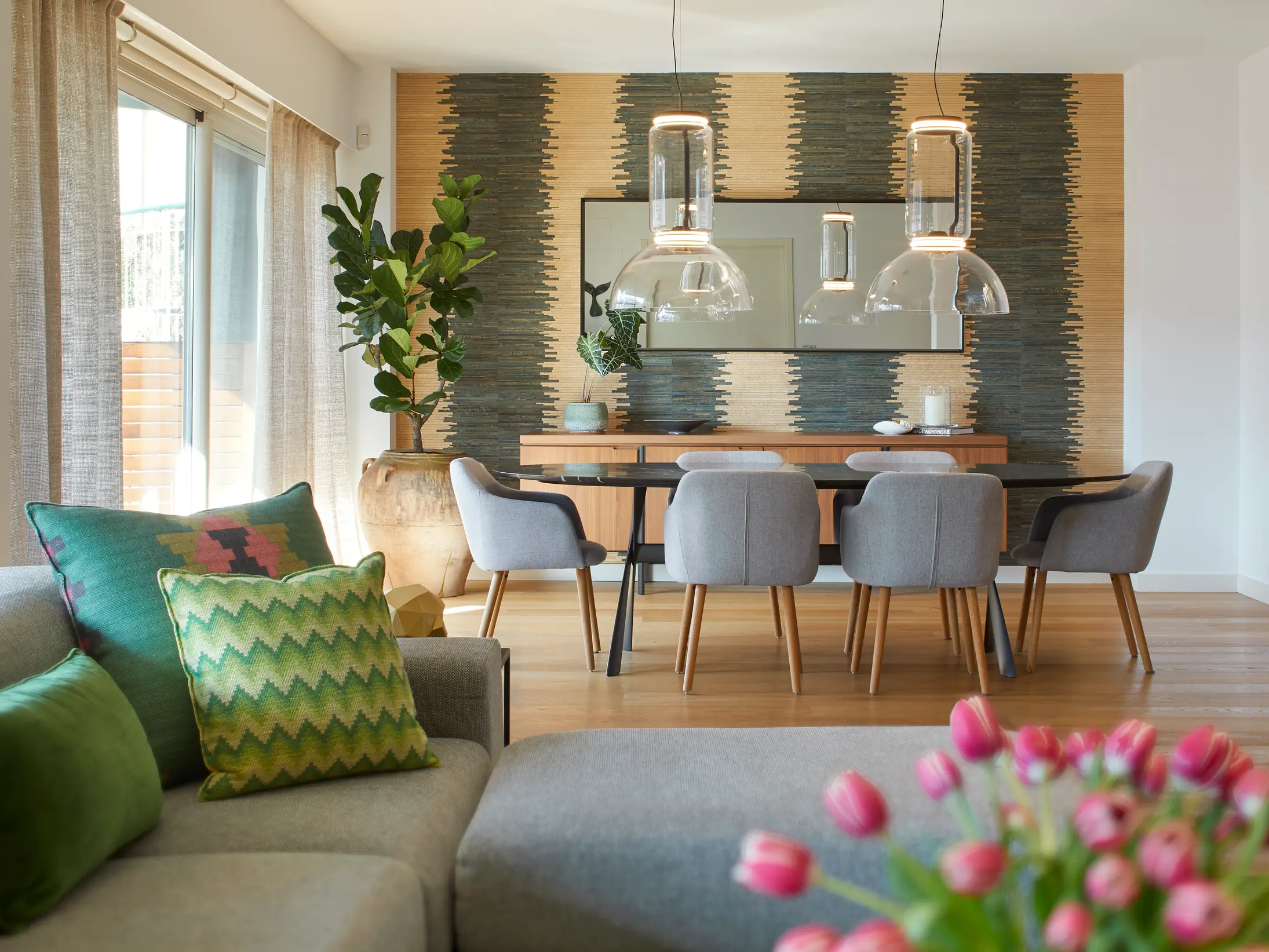 Turo Park 07 salon comedor alfombra mesa barcelona veronica mimoun