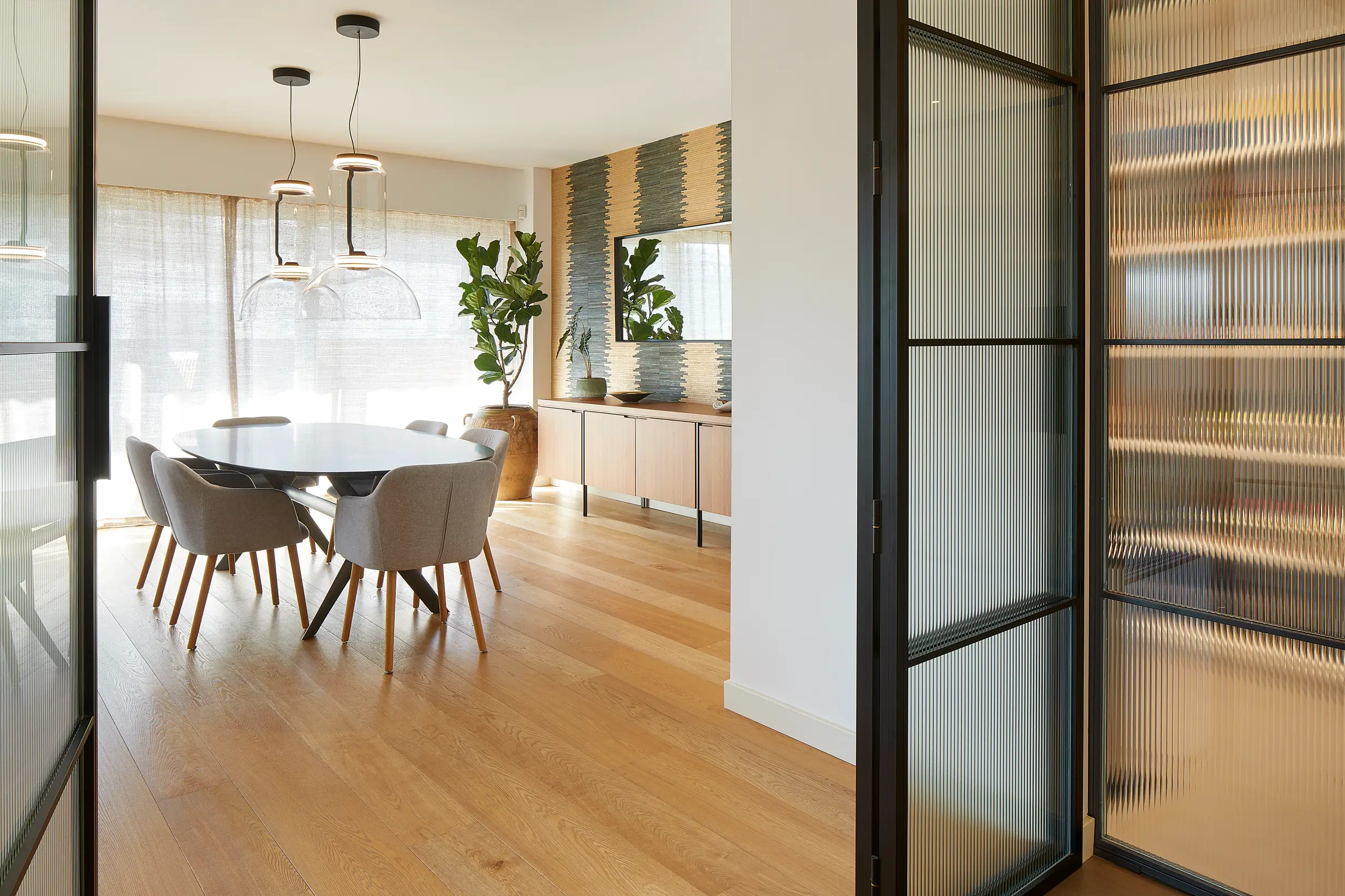 Turo Park 16 cocina comedor mesa lampara barcelona veronica mimoun